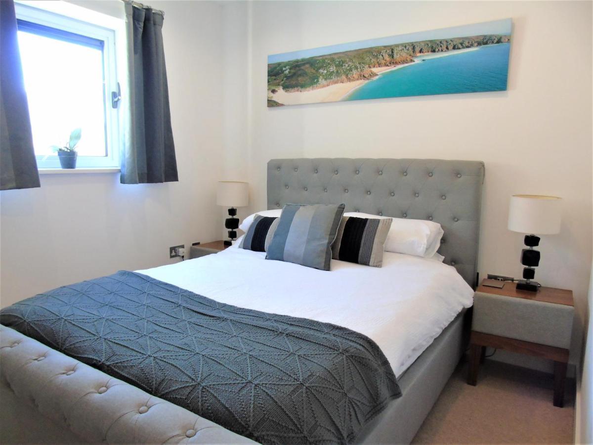 Seaview, Luxury Apartment, 2 Min Walk To Porth Beach Newquay  Ngoại thất bức ảnh