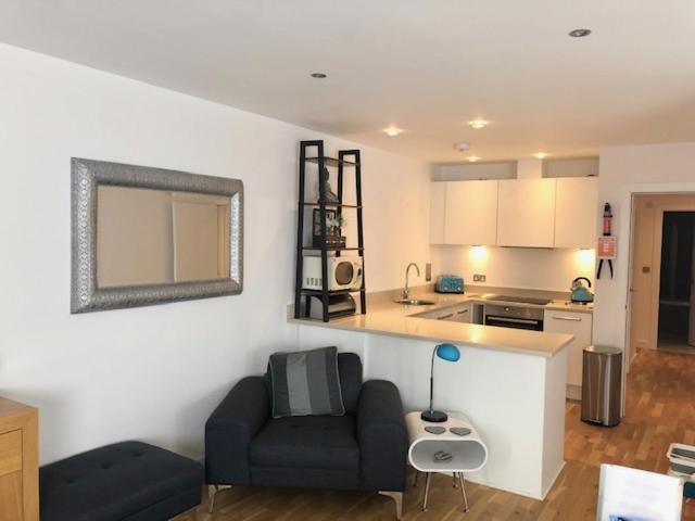 Seaview, Luxury Apartment, 2 Min Walk To Porth Beach Newquay  Ngoại thất bức ảnh