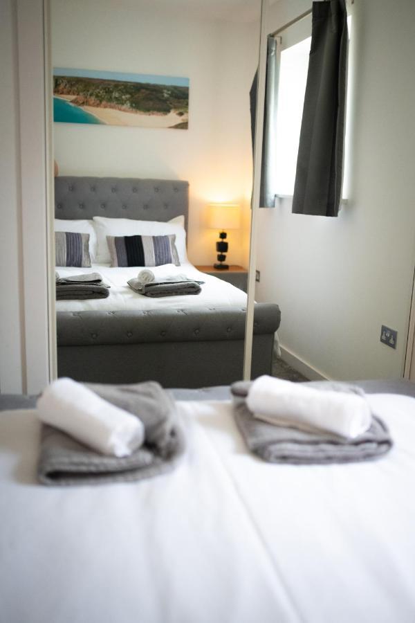 Seaview, Luxury Apartment, 2 Min Walk To Porth Beach Newquay  Ngoại thất bức ảnh