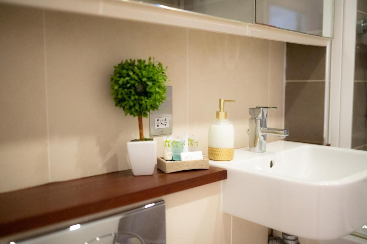 Seaview, Luxury Apartment, 2 Min Walk To Porth Beach Newquay  Ngoại thất bức ảnh