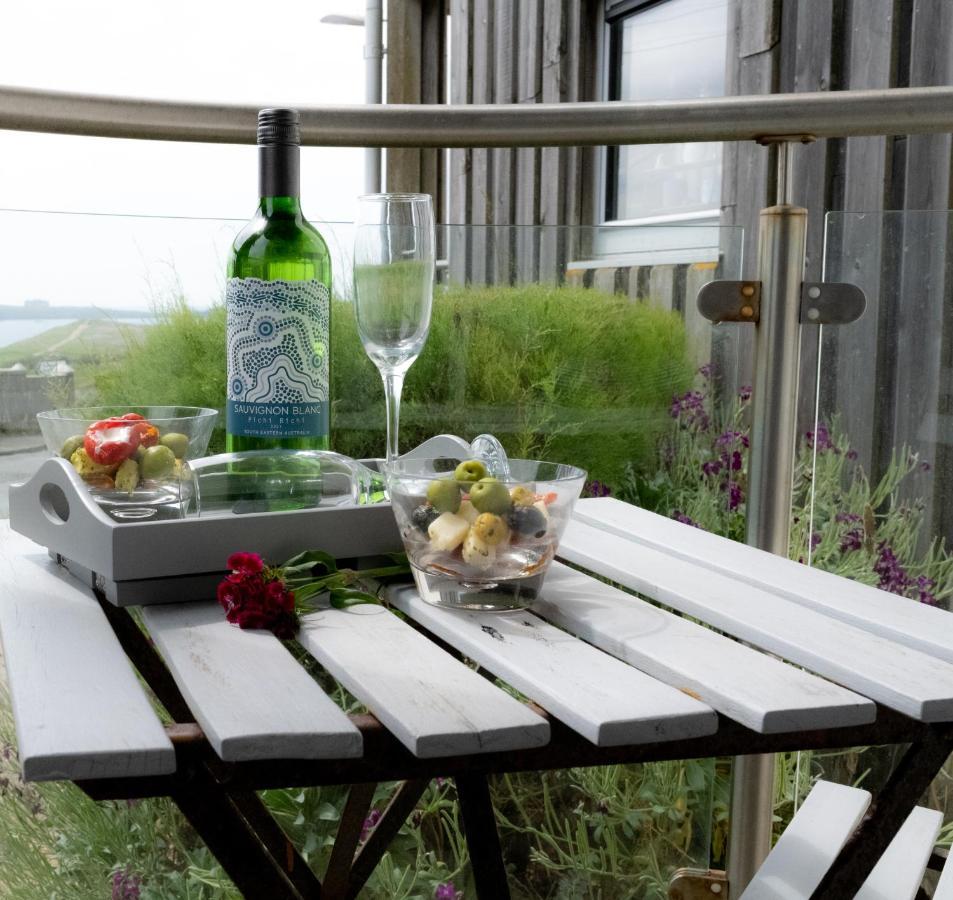 Seaview, Luxury Apartment, 2 Min Walk To Porth Beach Newquay  Ngoại thất bức ảnh