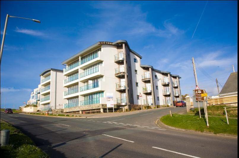 Seaview, Luxury Apartment, 2 Min Walk To Porth Beach Newquay  Ngoại thất bức ảnh
